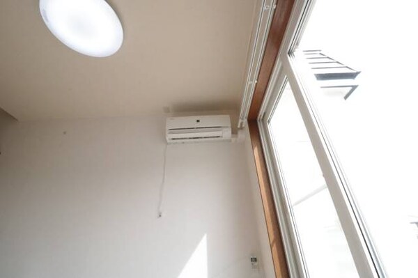 その他設備(エアコン付きで夏も快適♪)