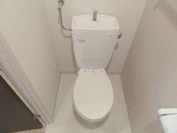 トイレ(清潔感のあるトイレです♪)