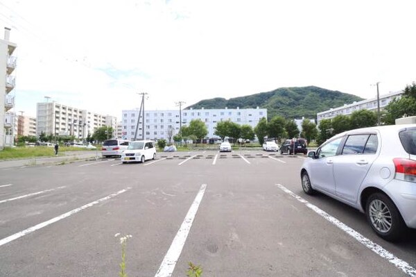 駐車場(駐車場♪)