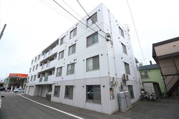 建物外観(ＪＲ琴似駅徒歩７分♪)