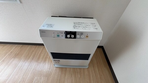 その他設備(灯油ストーブ)