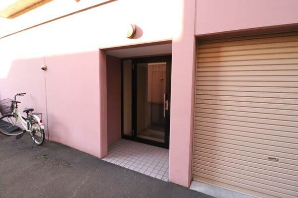 建物外観(入口はこちらから★)
