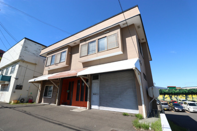 新川2条7丁目テナント付き住居