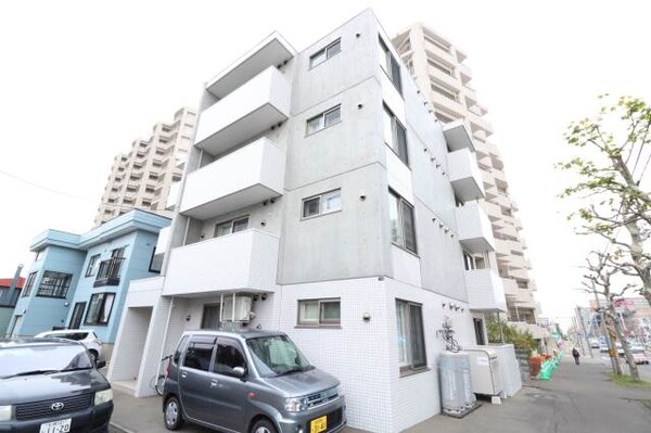 建物外観(オシャレな外観です♪)