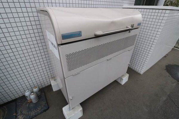 その他共有部分(専用ゴミステーション♪)