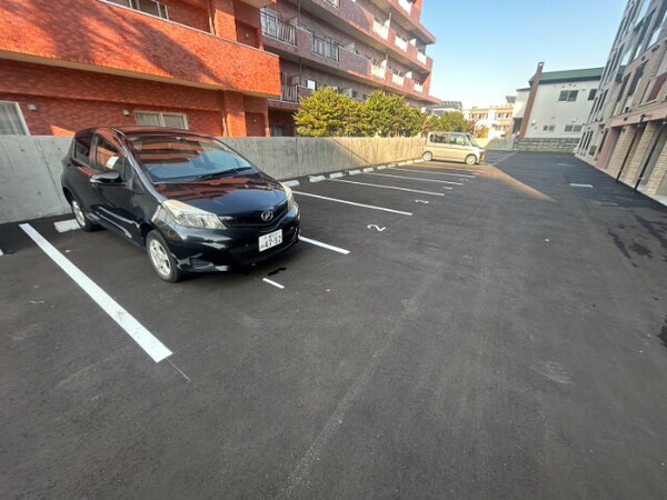 駐車場(駐車場♪)
