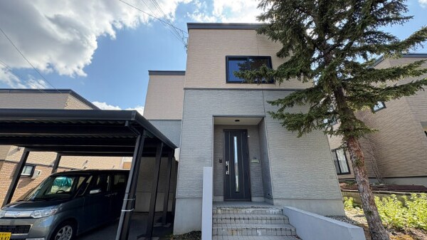建物外観(西野4LDK戸建♪)