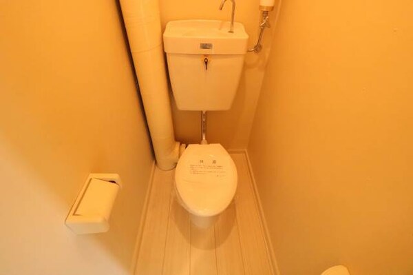 トイレ(清潔感のあるトイレ♪)