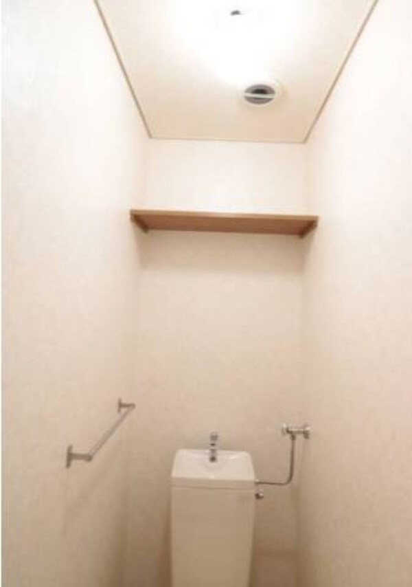 トイレ(トイレ棚♪)