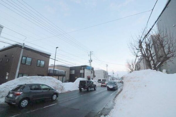 その他共有部分(建物前道路！)