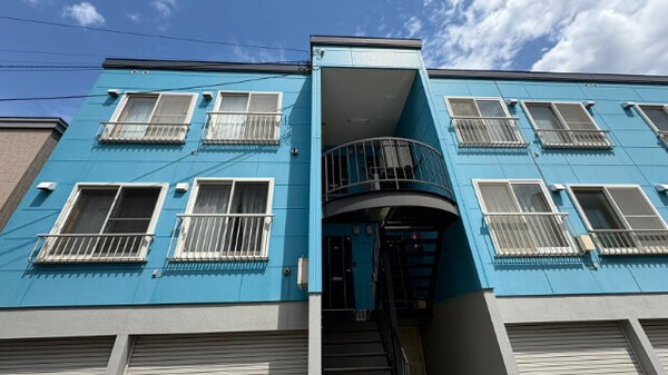 建物外観(発寒中央駅徒歩8分♪)