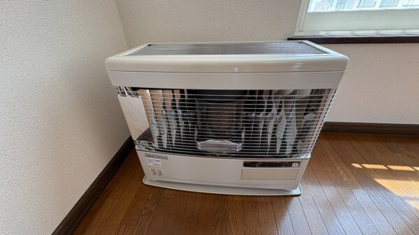 その他設備(灯油ストーブ♪)