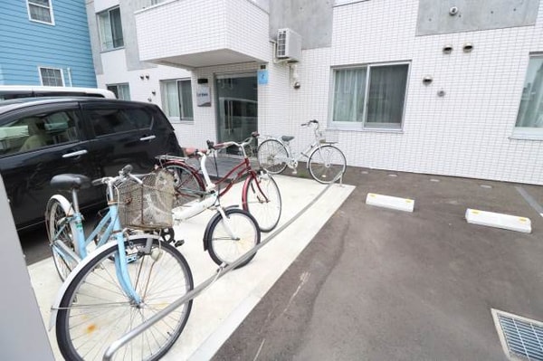 その他共有部分(自転車置き場)