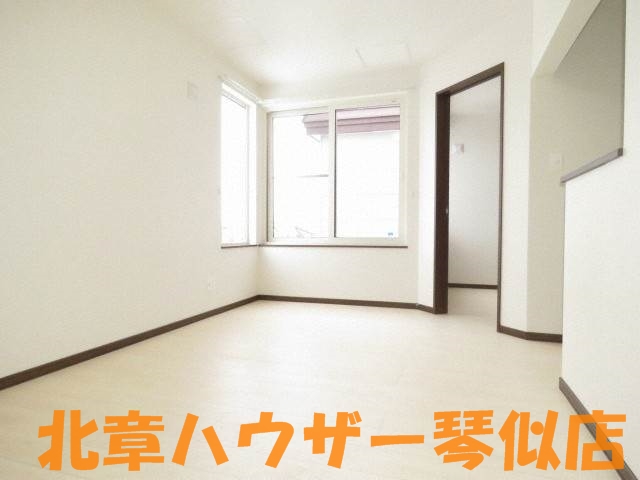シェ・モア