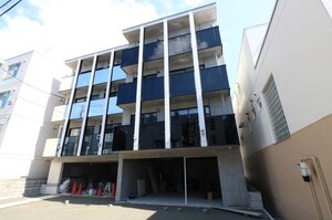 ＫＣＵ参番館外観写真