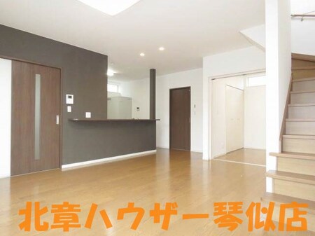 八軒１０条東１丁目戸建外観写真
