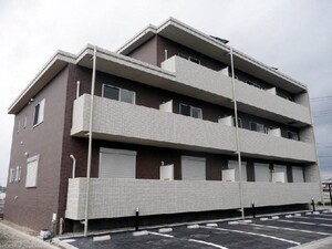 エス・クレール外観写真