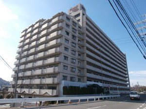 ライオンズマンションリバーサイド布施屋409号外観写真