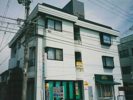 プチマンション津秦外観写真