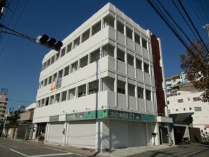 三晴マンション外観写真