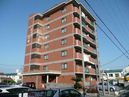 スラージュマン屋形外観写真