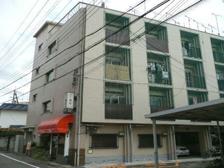 入山マンション外観写真