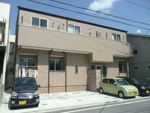 ラ・グラース本町外観写真