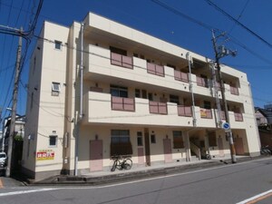 成和マンション外観写真