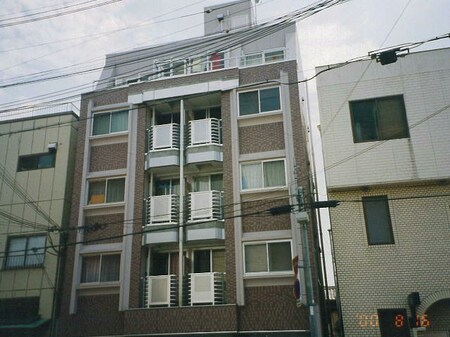 Ｋ．Ｎ．マンション外観写真