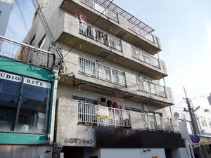 小西マンション外観写真