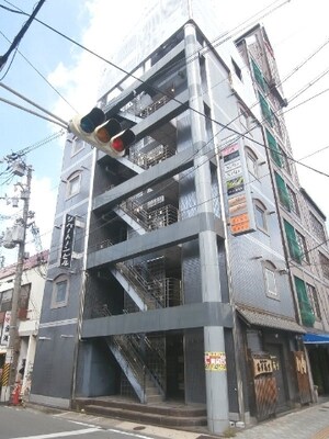 リバートーン外観写真