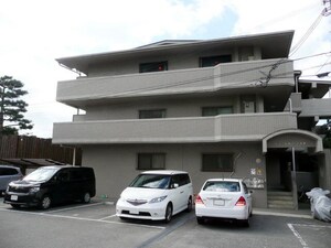 ドミール堀止２番館外観写真