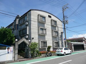 メゾンリビエール外観写真