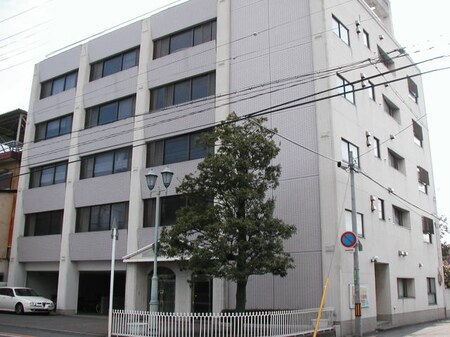 メゾンドゥ高松外観写真