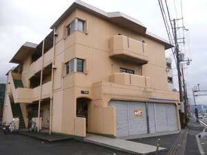 コーポ紀三井寺外観写真