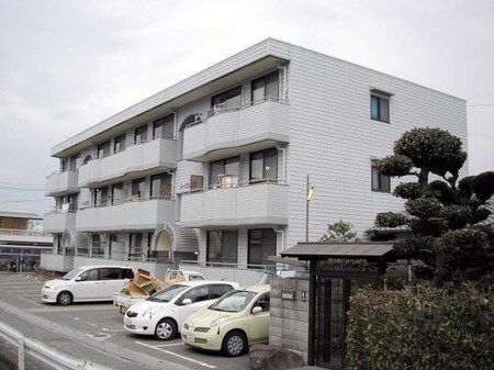 ルーブル前田外観写真