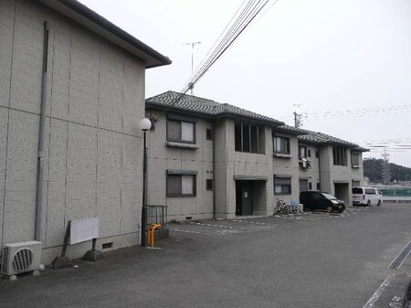 シャーメゾン小雑賀外観写真