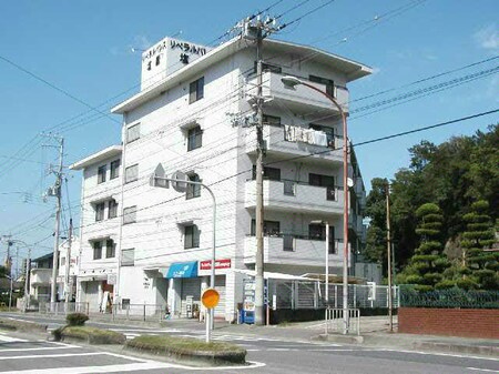 リベラルパレス塩屋外観写真