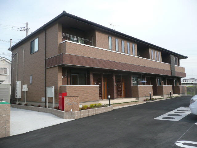 ピオニール岡田