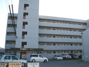 レジデンス粟外観写真