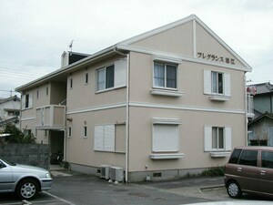 フレグランス松江外観写真