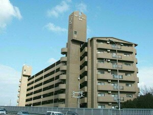 クローバーメゾン狐島705号外観写真
