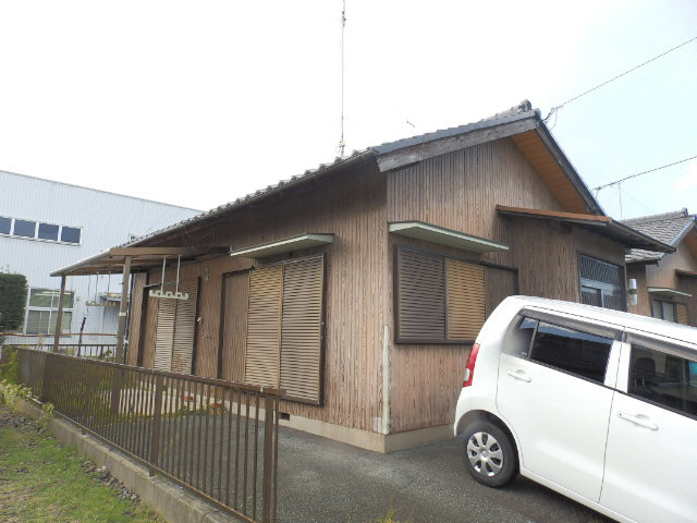 高茶屋小森町貸家
