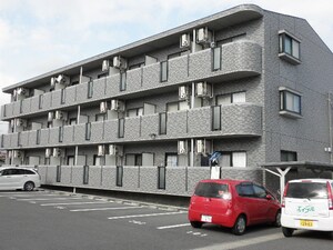 グランシャリオⅡ（久居）外観写真