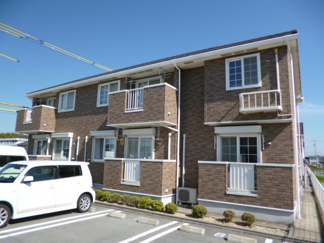 メゾン　ラルゴ　Ａ棟