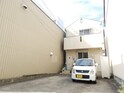 イーストパレス