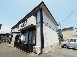 シャルマンハイツ外観写真