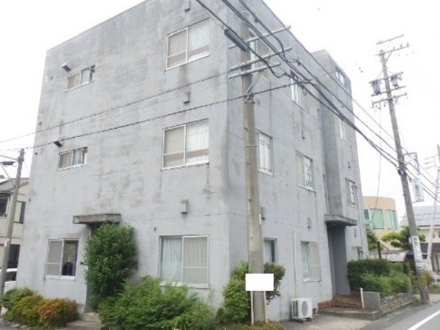 湖畔マンション