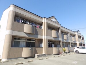 クィーンズコートＡ外観写真