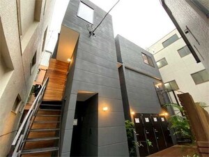 ＧＲＡＮＤＥ　ＭＡＩＳＯＮ　ＳＵＧＡＭＯ(グランド　メゾン　スガモ)外観写真